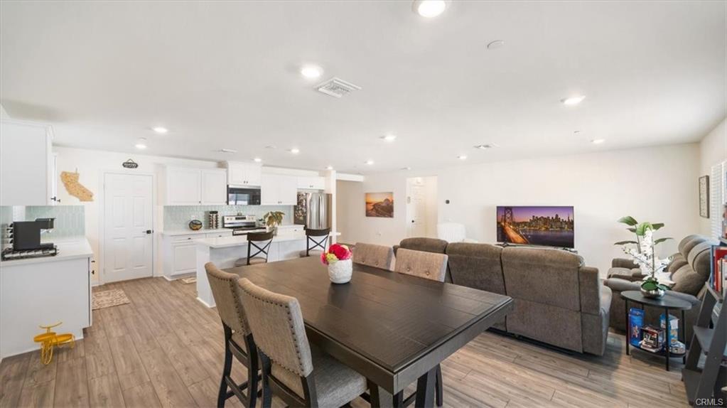 Nuevo, California, 92567, United States, 3 Bedrooms Bedrooms, ,2 BathroomsBathrooms,Residential,For Sale,1979668