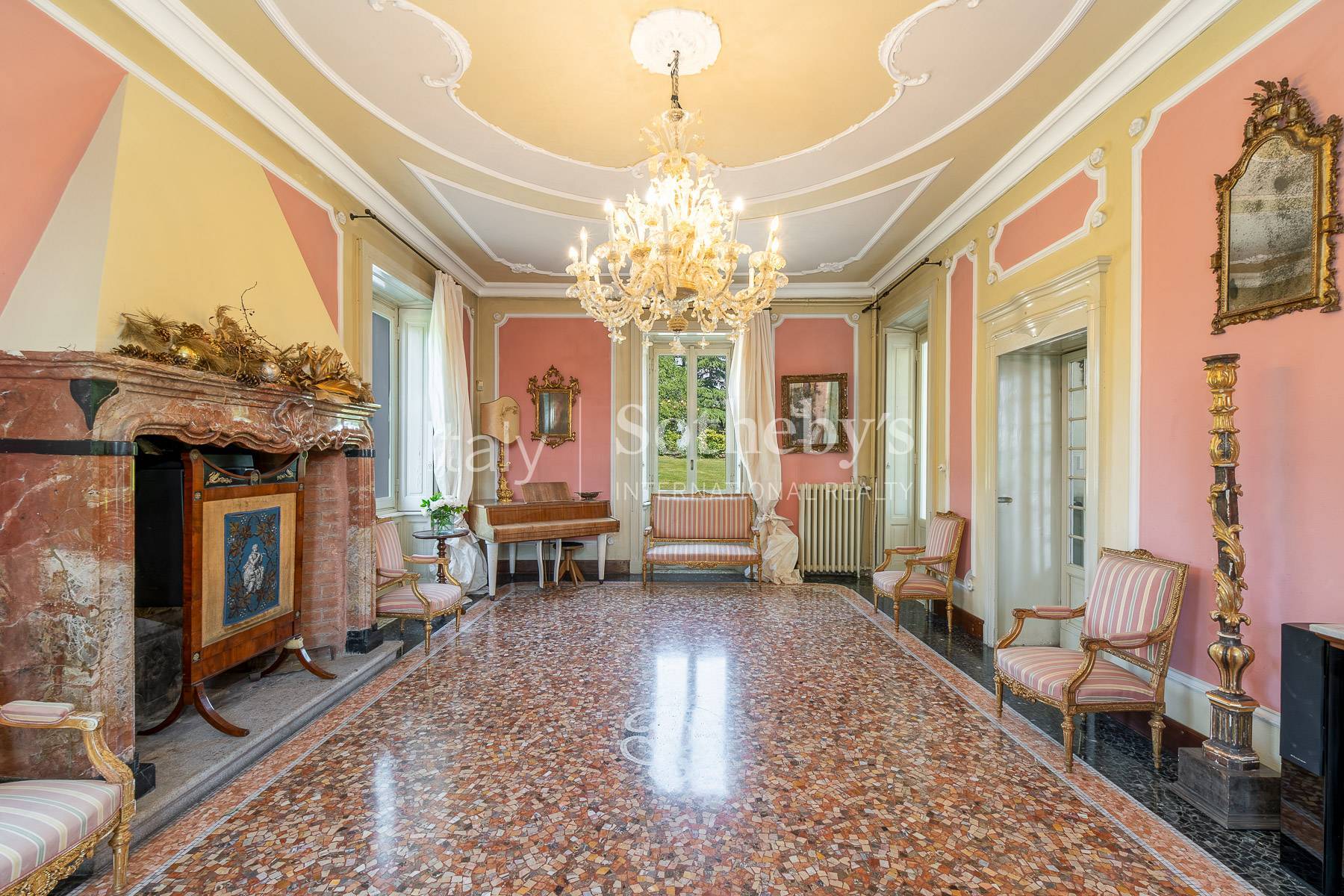  Charming mansion overlooking the Italian garden - 物件實景