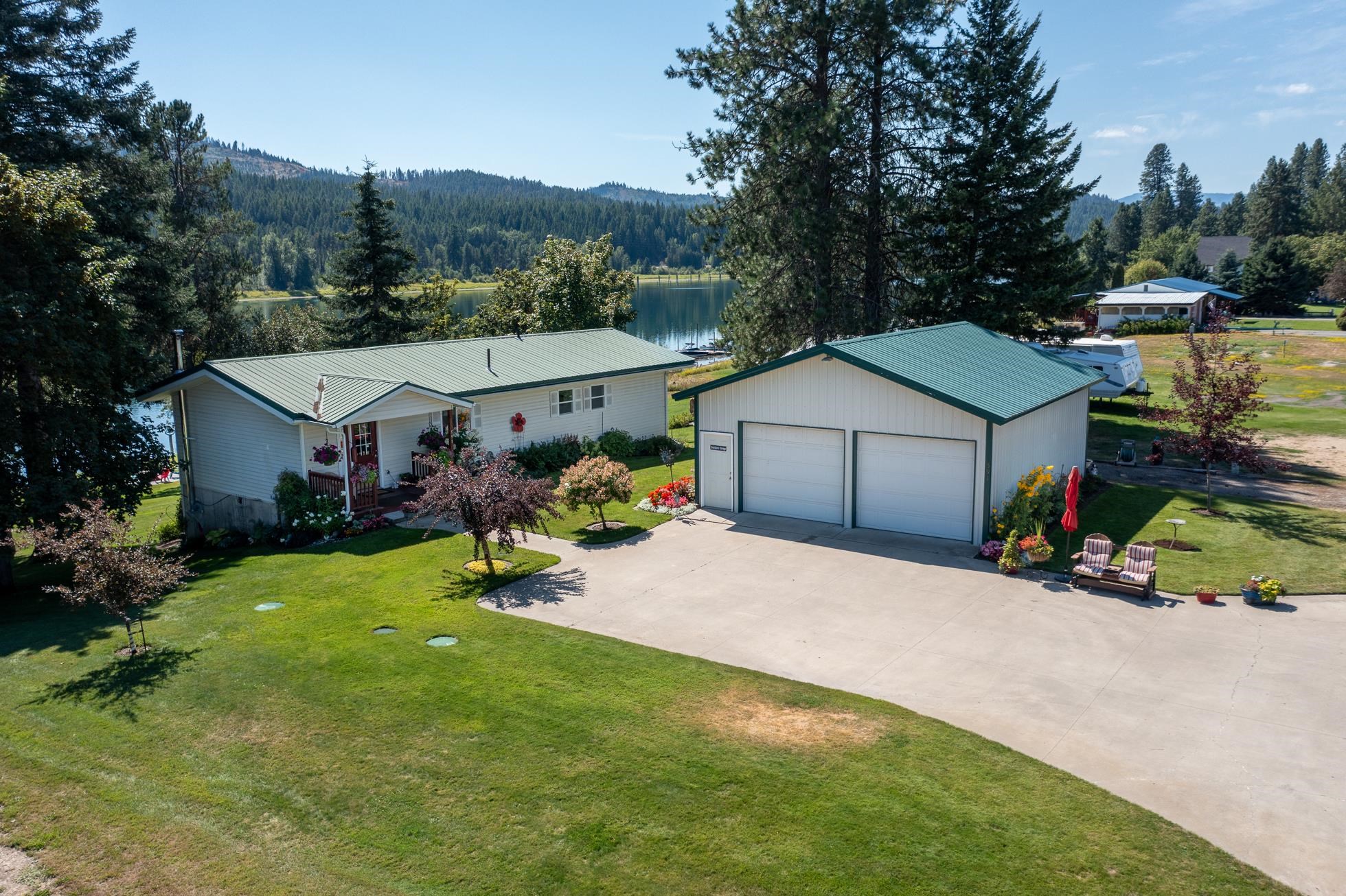 Newport, Washington, 99156, United States, 3 Bedrooms Bedrooms, ,3 BathroomsBathrooms,Residential,For Sale,1921865
