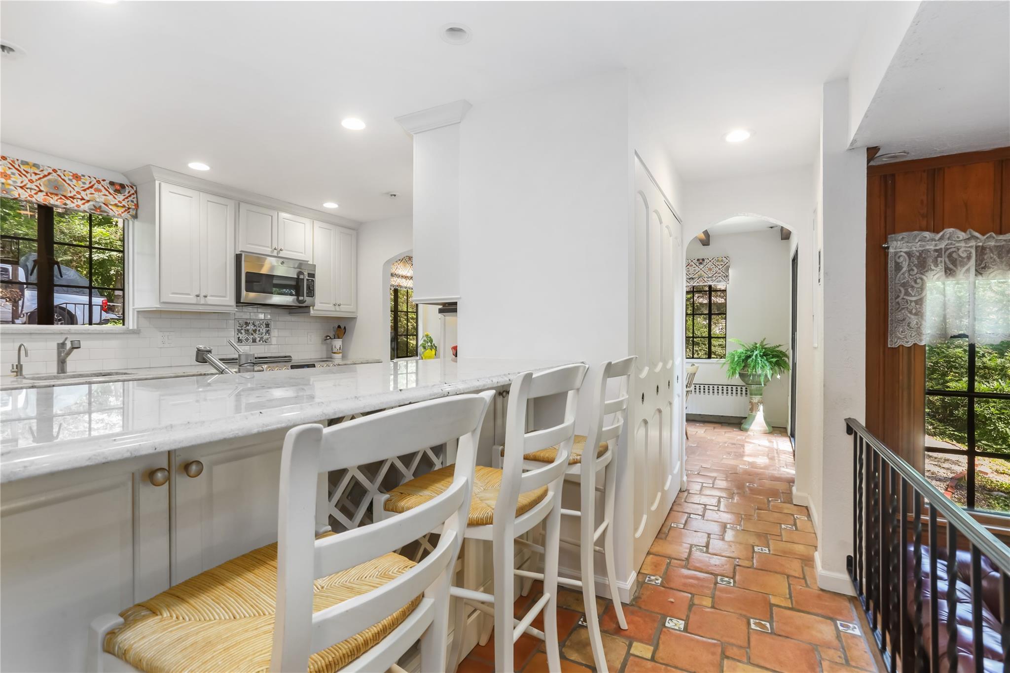 Pleasantville, New York, 10570, United States, 4 Bedrooms Bedrooms, ,4 BathroomsBathrooms,Residential,For Sale,1896096