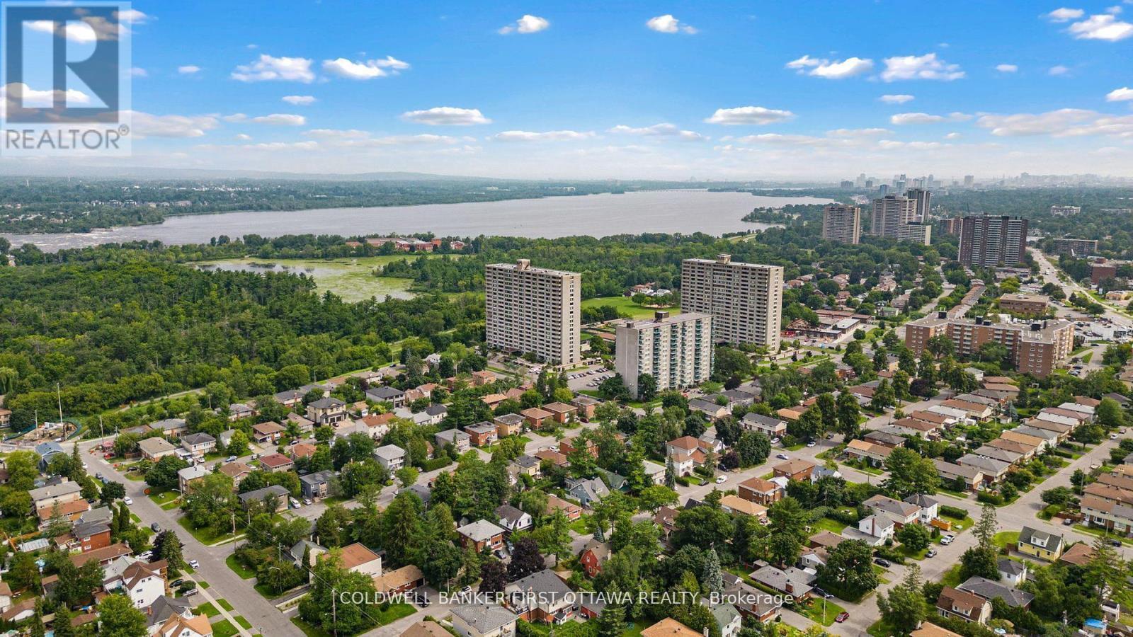 OTTAWA, Ontario, K2B 6Y5, CA, 3 Bedrooms Bedrooms, ,2 BathroomsBathrooms,Residential,For Sale,1903613