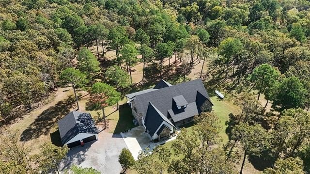 Tahlequah, Oklahoma, 74464, United States, 4 Bedrooms Bedrooms, ,4 BathroomsBathrooms,Residential,For Sale,2040103