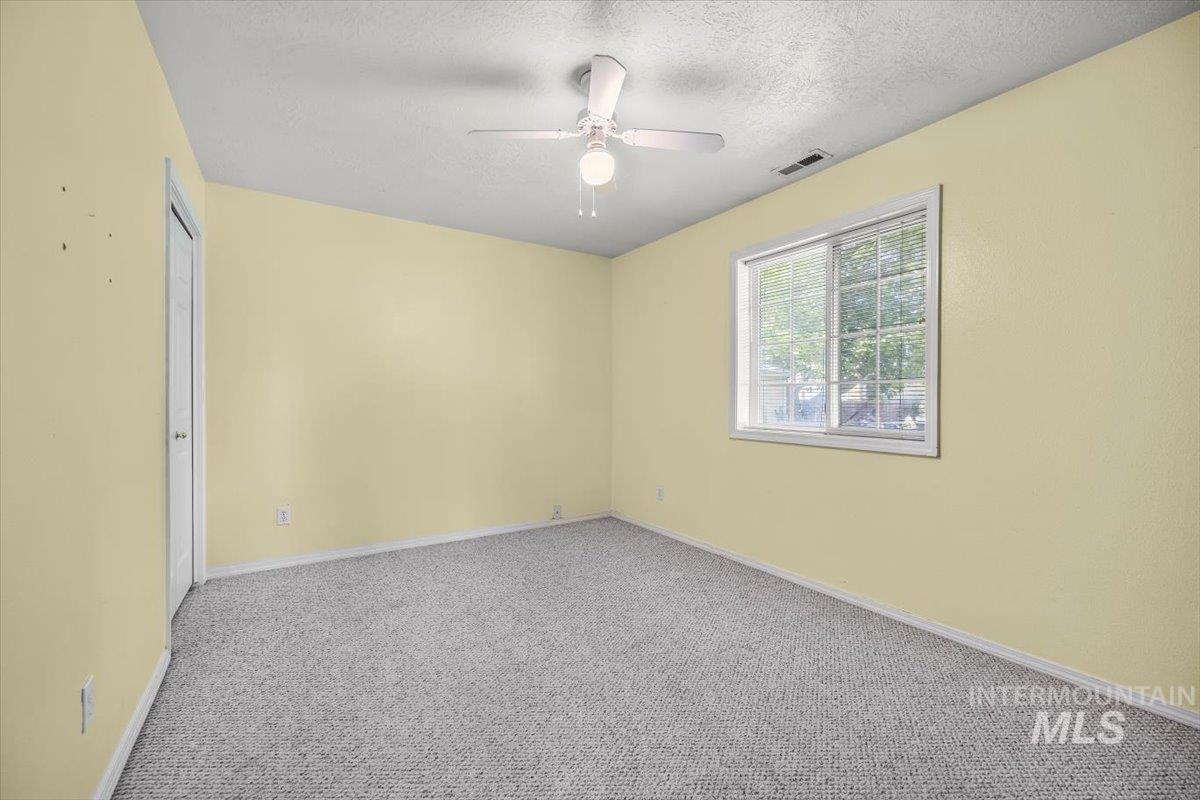 Caldwell, Idaho, 83605, United States, 4 Bedrooms Bedrooms, ,3 BathroomsBathrooms,Residential,For Sale,1938152