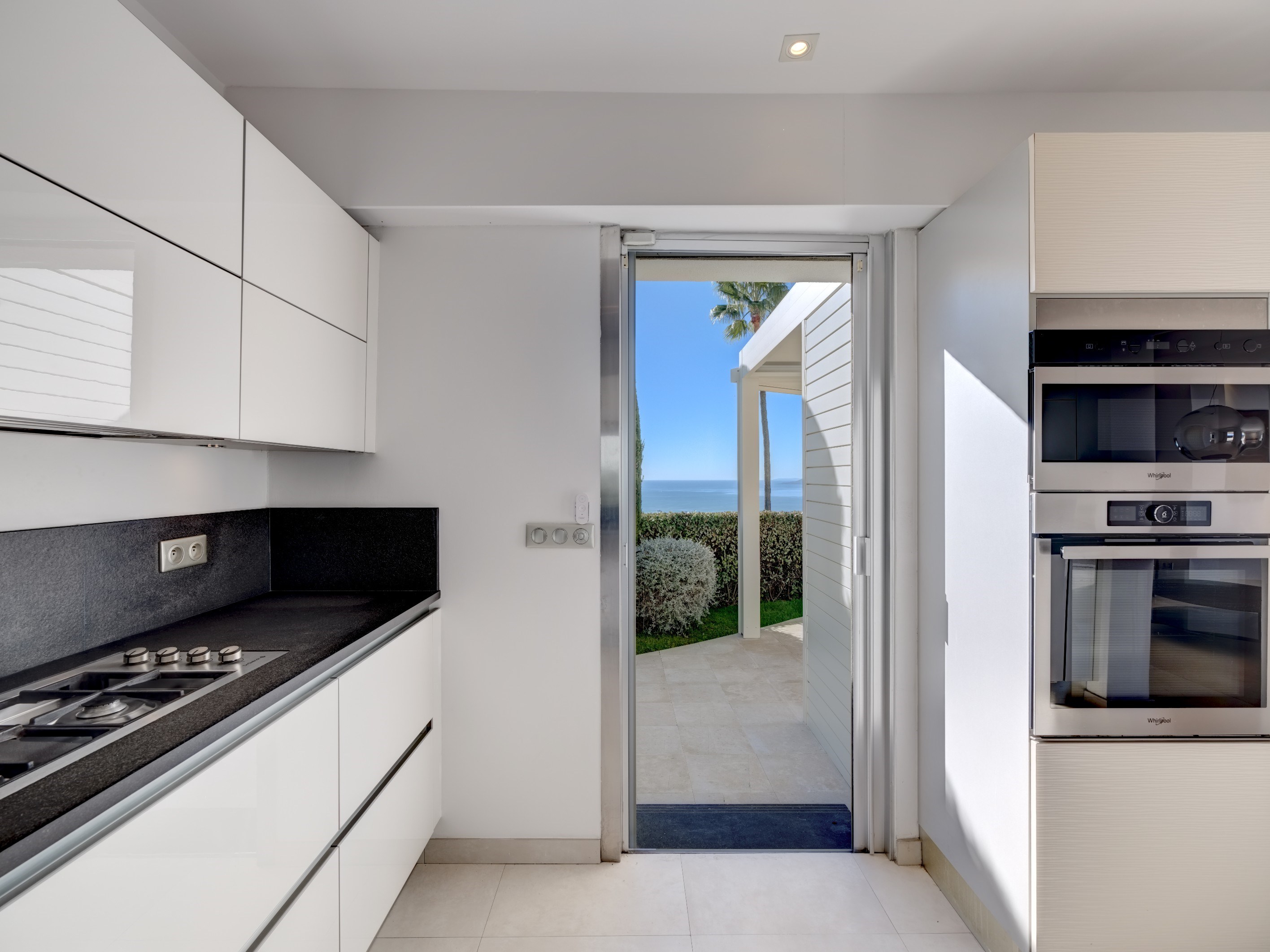  Cannes villa 211 sqm panoramic sea view Lérins Islands secure estate with pool - 物件實景