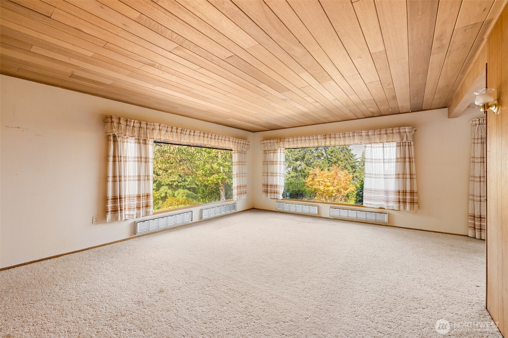 Sequim, Washington, 98382, United States, 3 Bedrooms Bedrooms, ,2 BathroomsBathrooms,Residential,For Sale,1984397