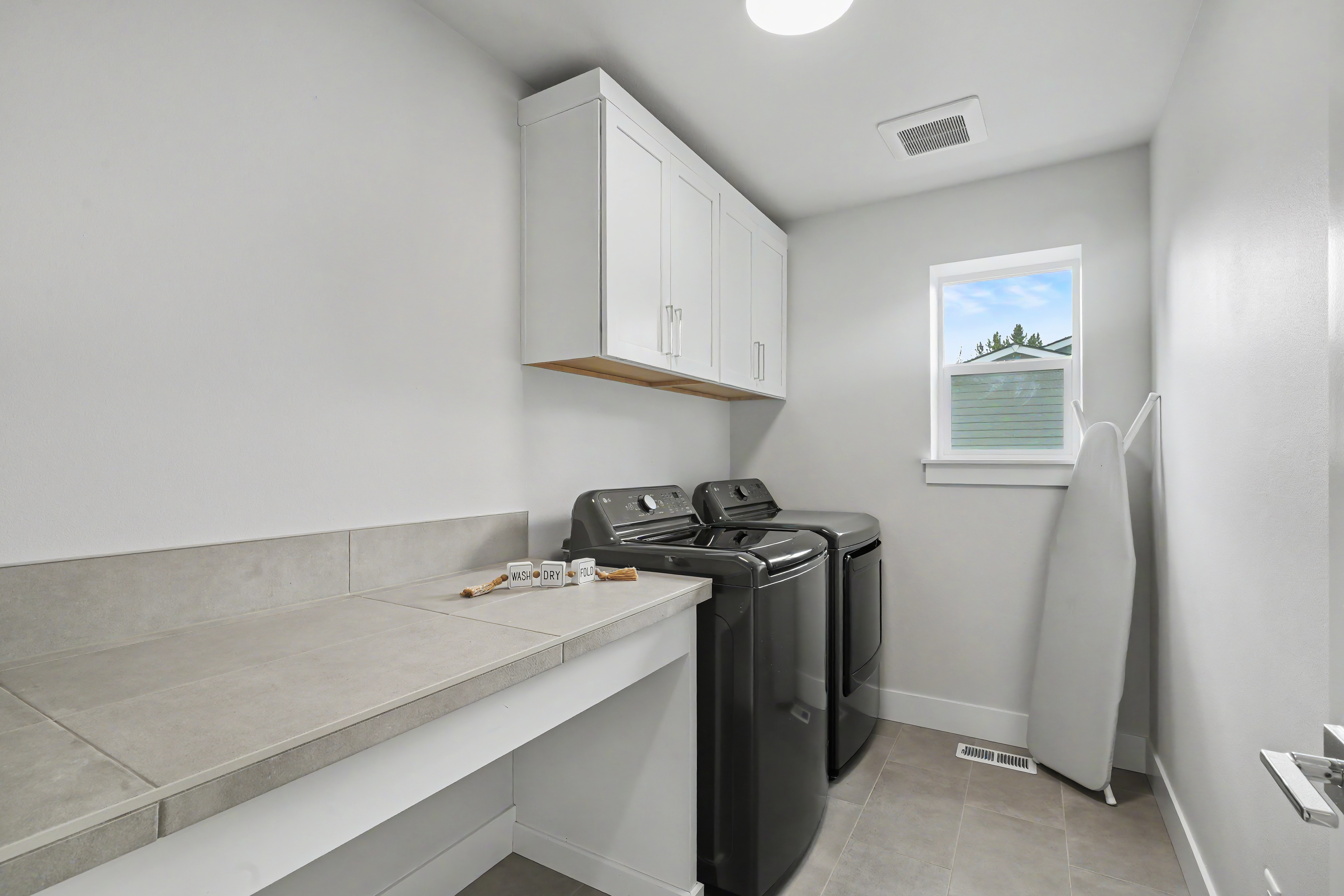  1427 114th Ave E, Edgewood, WA 98372 - 物件實景