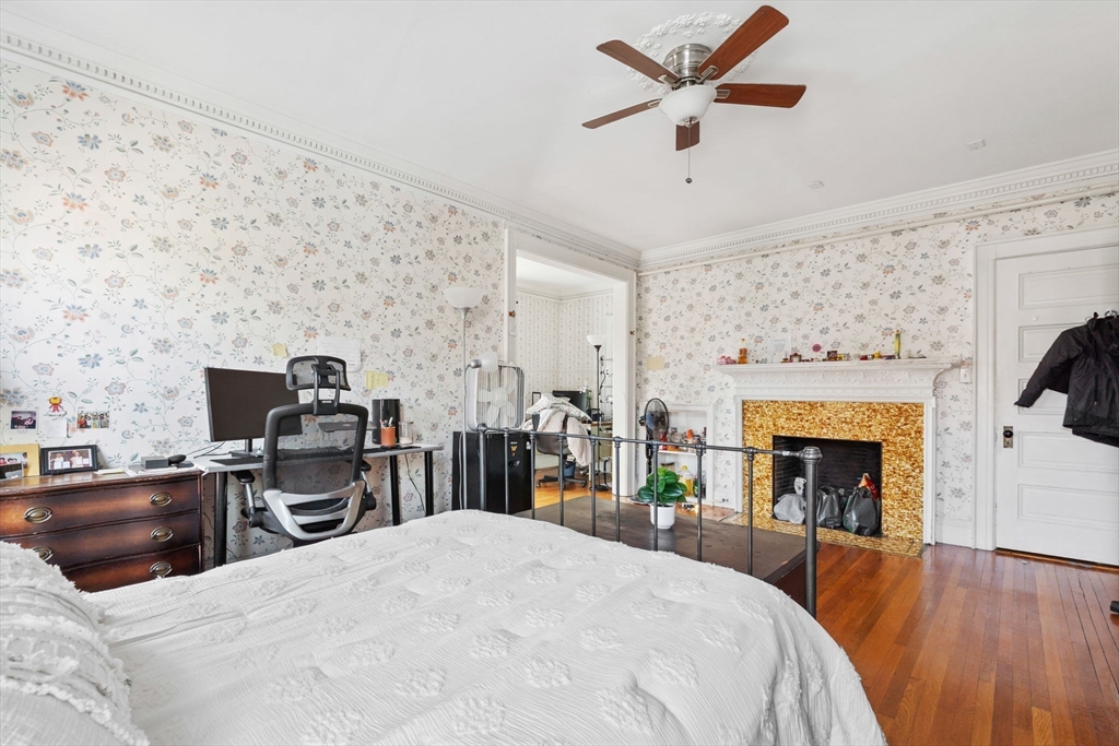 Worcester, Massachusetts, 01610, United States, 17 Bedrooms Bedrooms, ,4 BathroomsBathrooms,Residential,For Sale,1994286