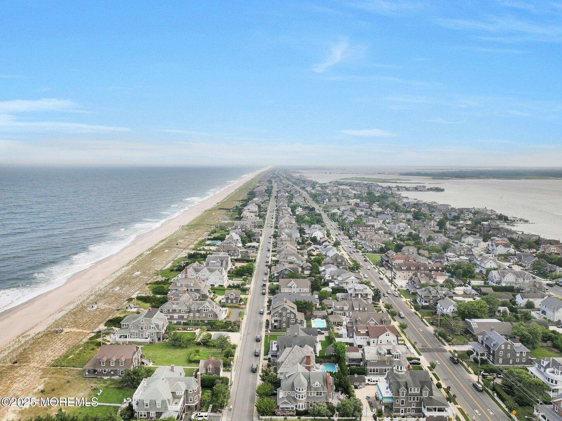 Bay Head, New Jersey, 08742, United States, 6 Bedrooms Bedrooms, ,3 BathroomsBathrooms,Residential,For Sale,1897105