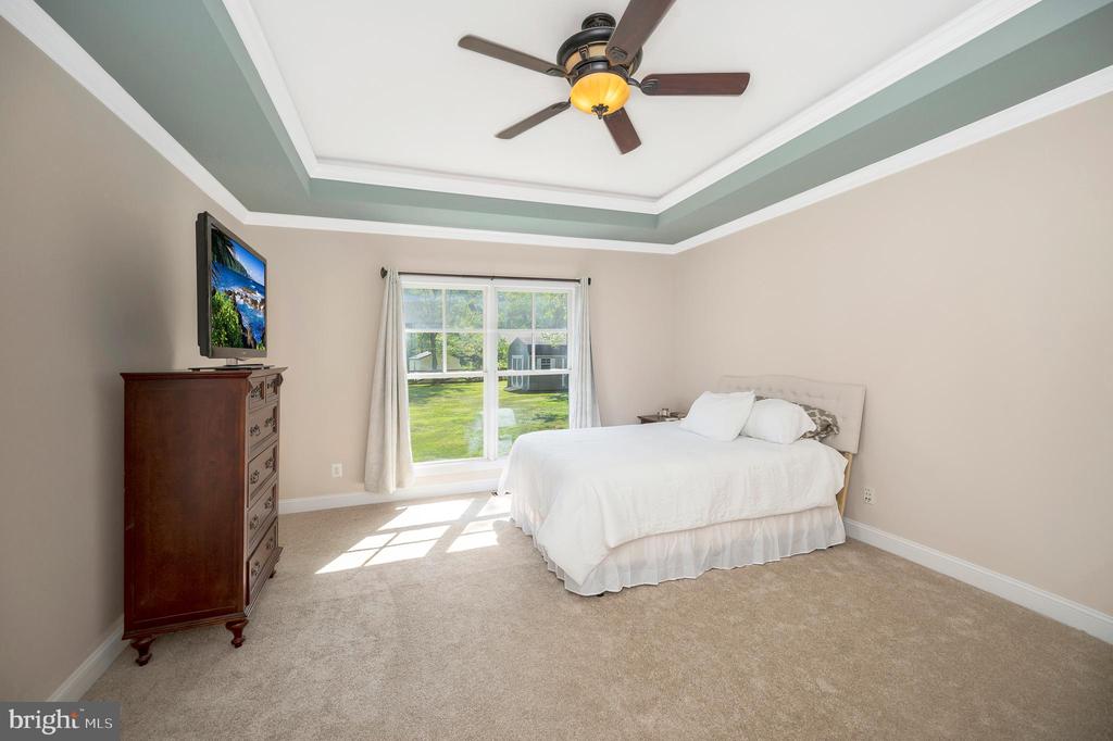 Stafford, Virginia, 22556, United States, 6 Bedrooms Bedrooms, ,5 BathroomsBathrooms,Residential,For Sale,1900693