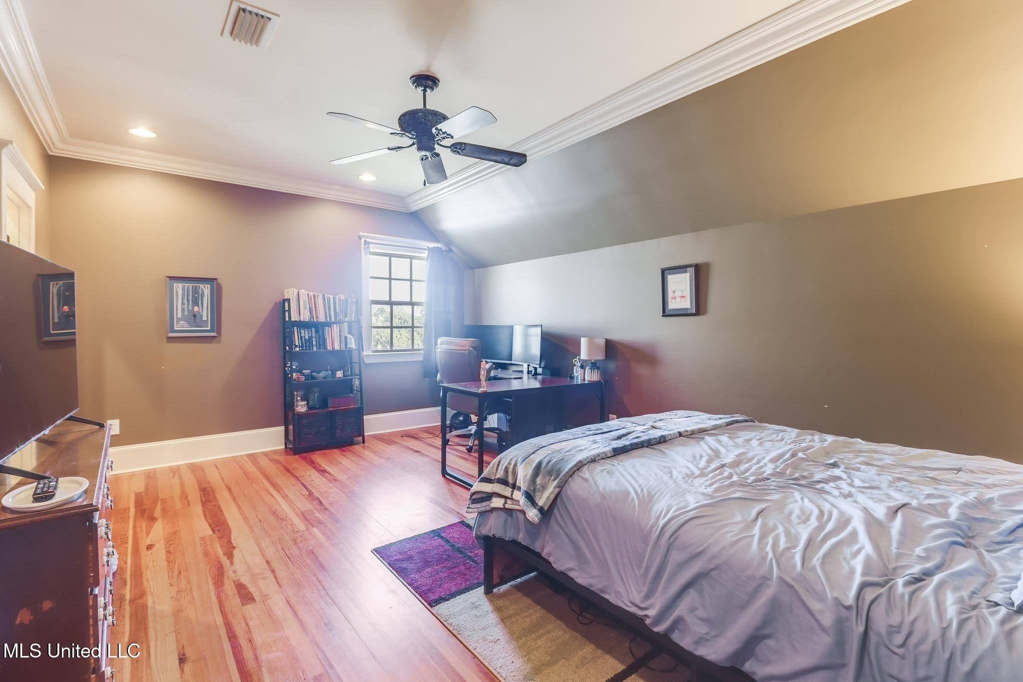 Pascagoula, Mississippi, 39581, United States, 5 Bedrooms Bedrooms, ,6 BathroomsBathrooms,Residential,For Sale,1977278