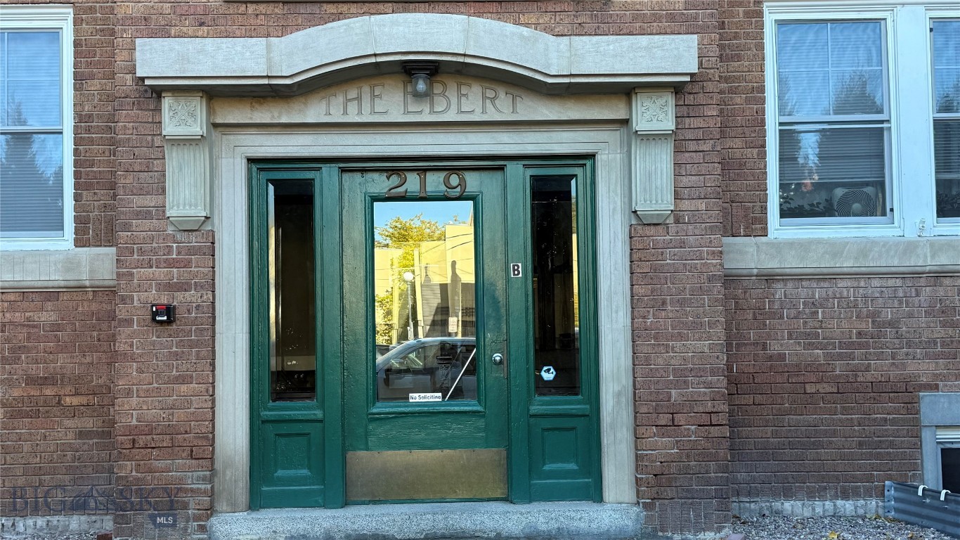 Livingston, Montana, 59047, United States, ,Residential,For Sale,1989118