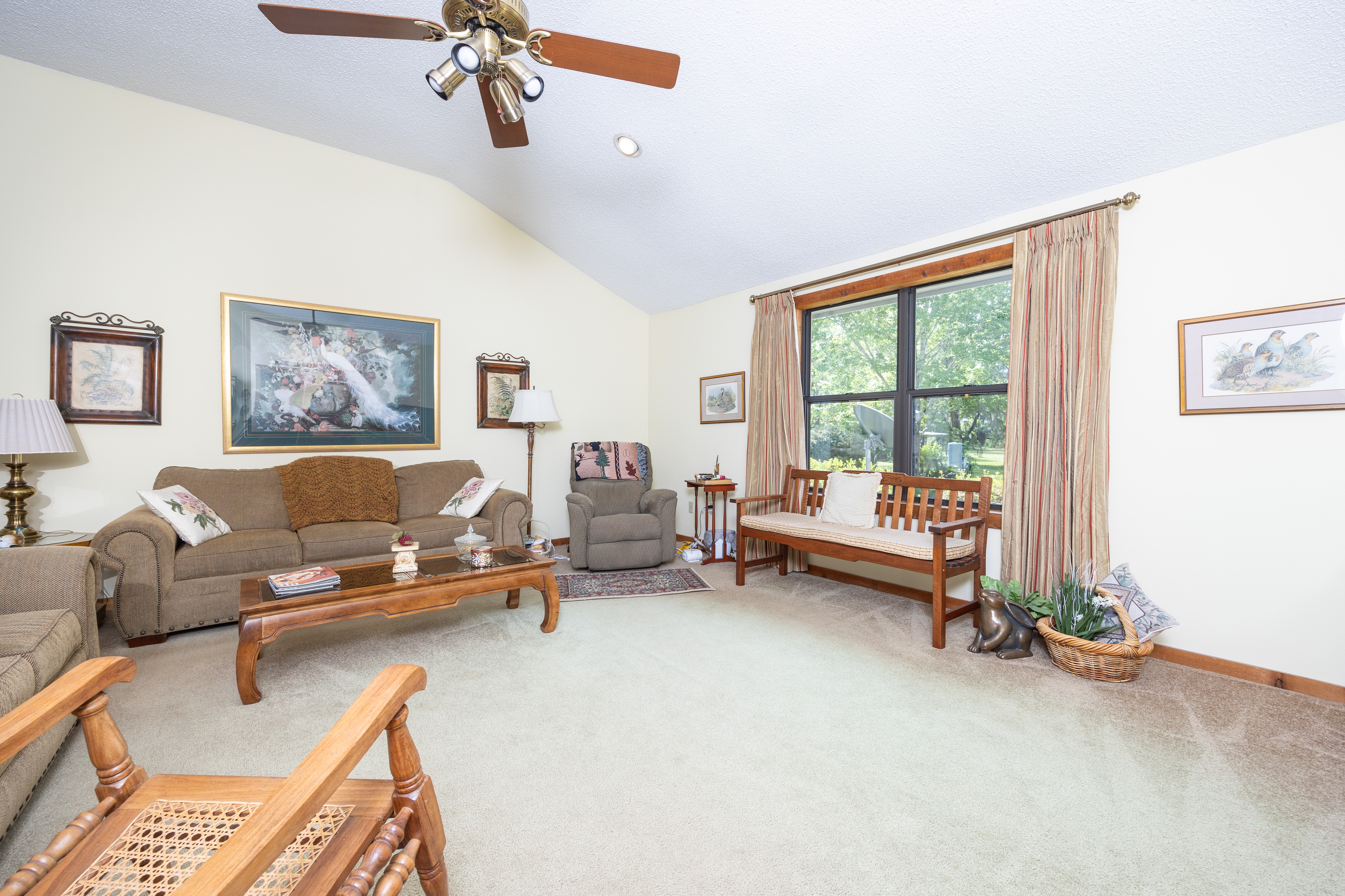 Lake City, Florida, 32025, United States, 3 Bedrooms Bedrooms, ,2 BathroomsBathrooms,Residential,For Sale,1737016