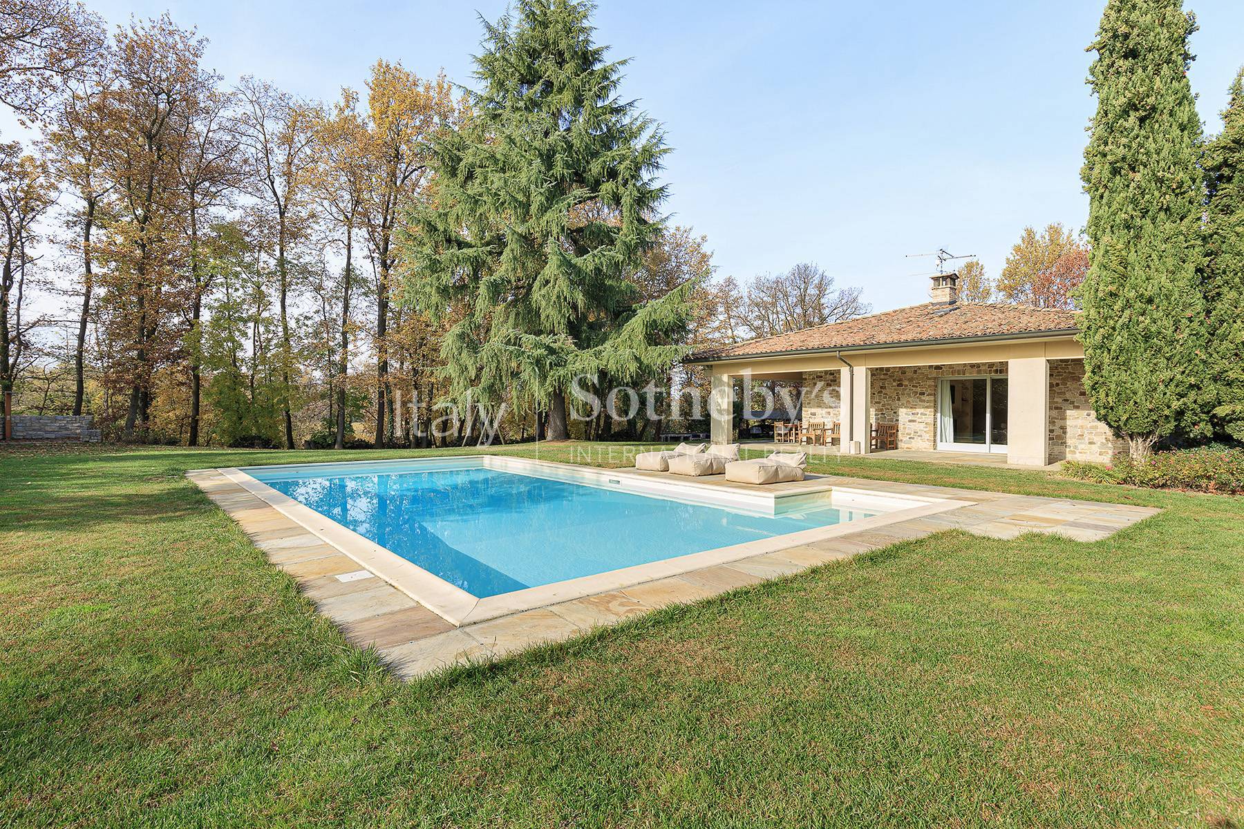  Villa with swimming pool and private woodland in the Trebbia Valley, south of - 物件實景