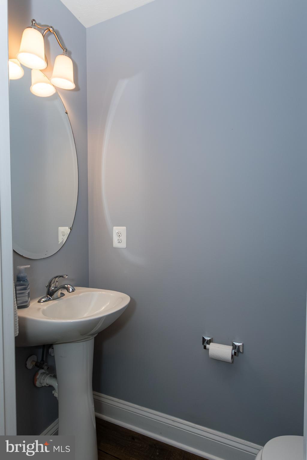 Saint Inigoes, Maryland, 20684, United States, 4 Bedrooms Bedrooms, ,4 BathroomsBathrooms,Residential,For Sale,2005176