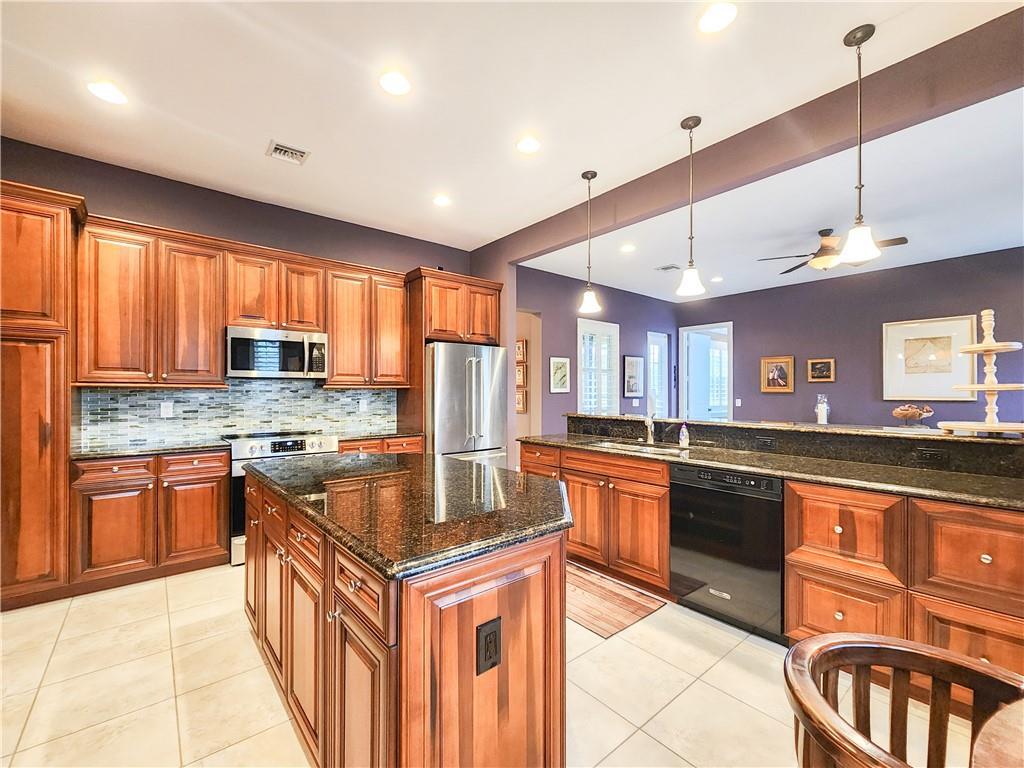 Vero Beach, Florida, 32967, United States, 3 Bedrooms Bedrooms, ,4 BathroomsBathrooms,Residential,For Sale,2048102