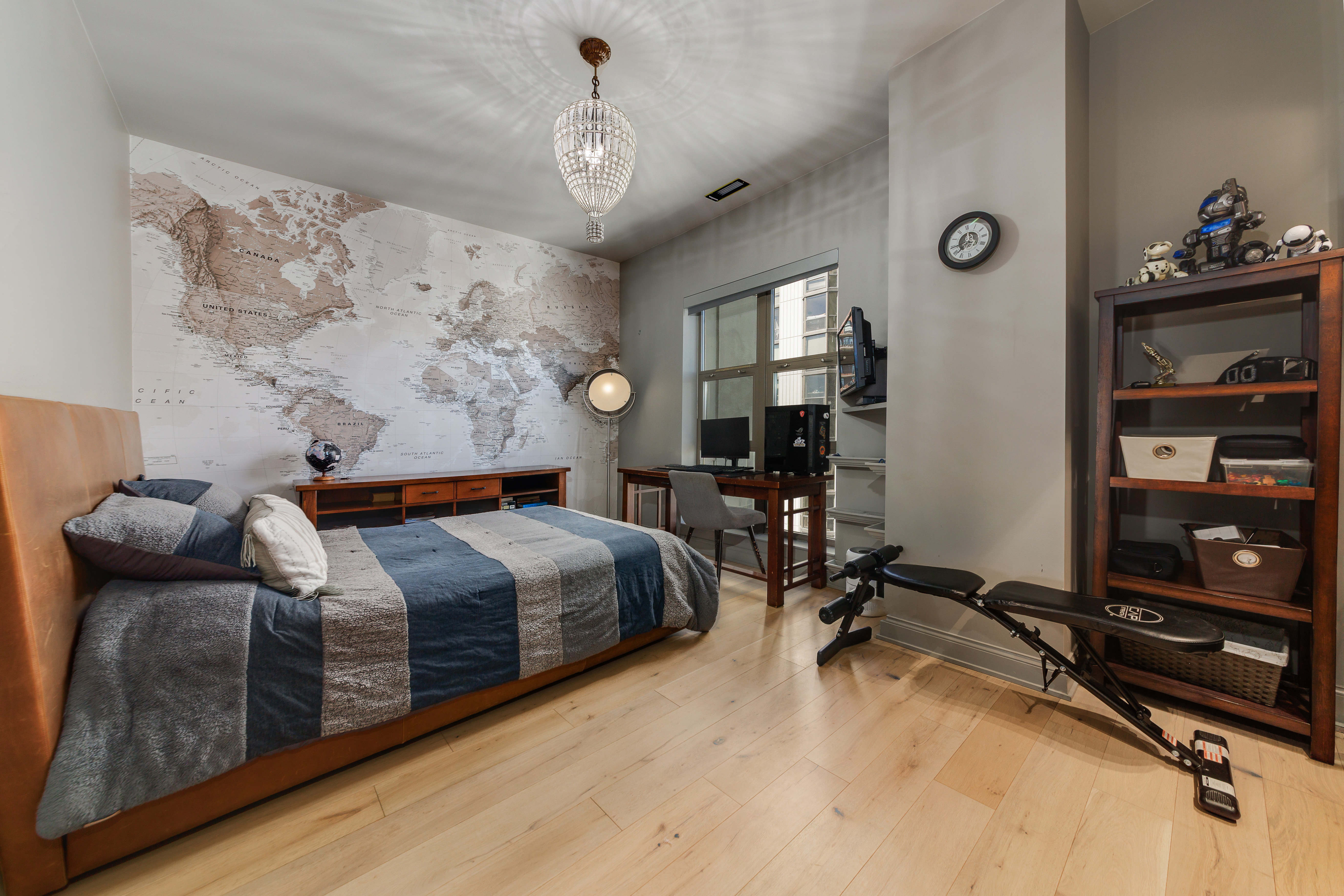  Step into Elevated City Living with this Exceptional Contemporary Residence - 物件實景