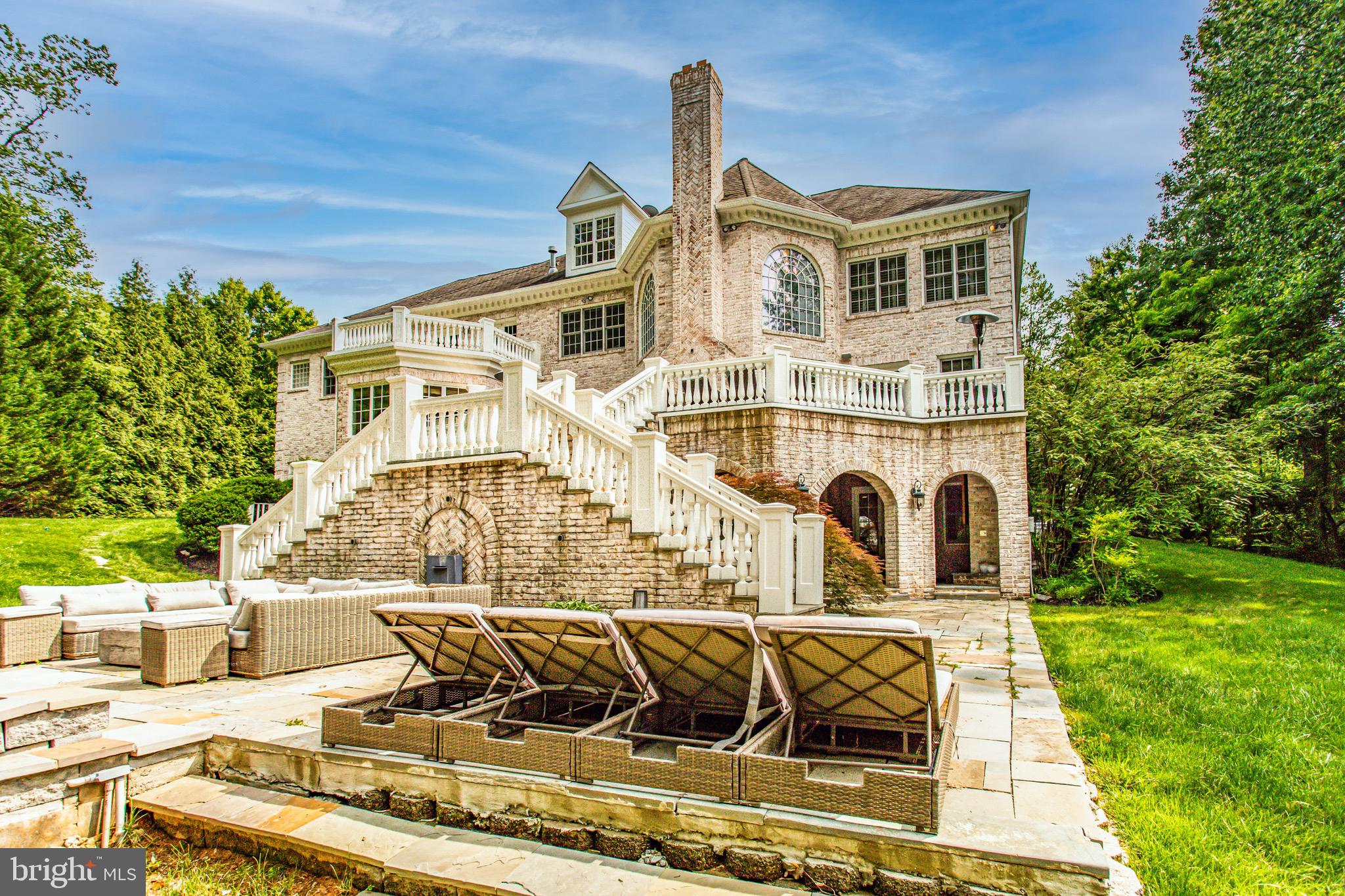 Mclean, Virginia, 22102, United States, 7 Bedrooms Bedrooms, ,10 BathroomsBathrooms,Residential,For Sale,1842537