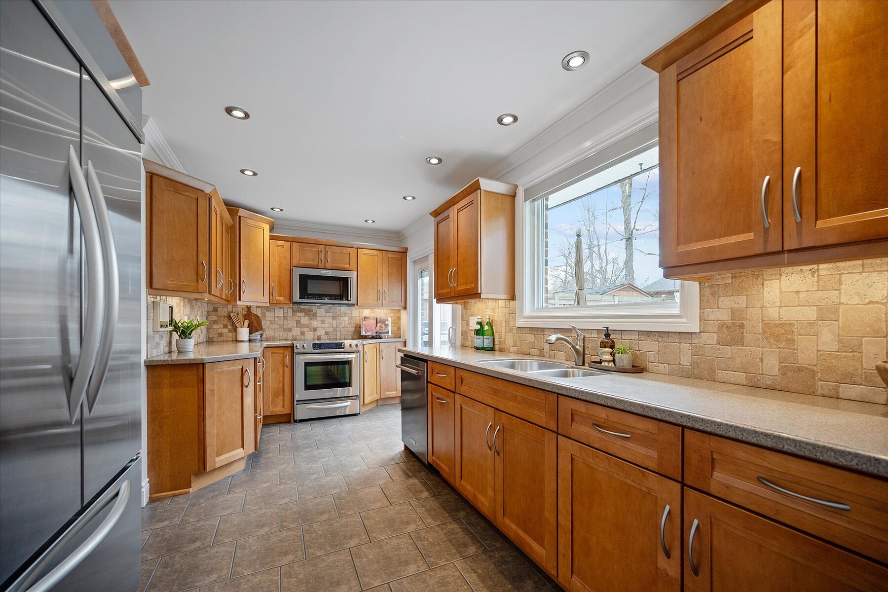  Spacious Falgarwood Sidesplit - 物件實景