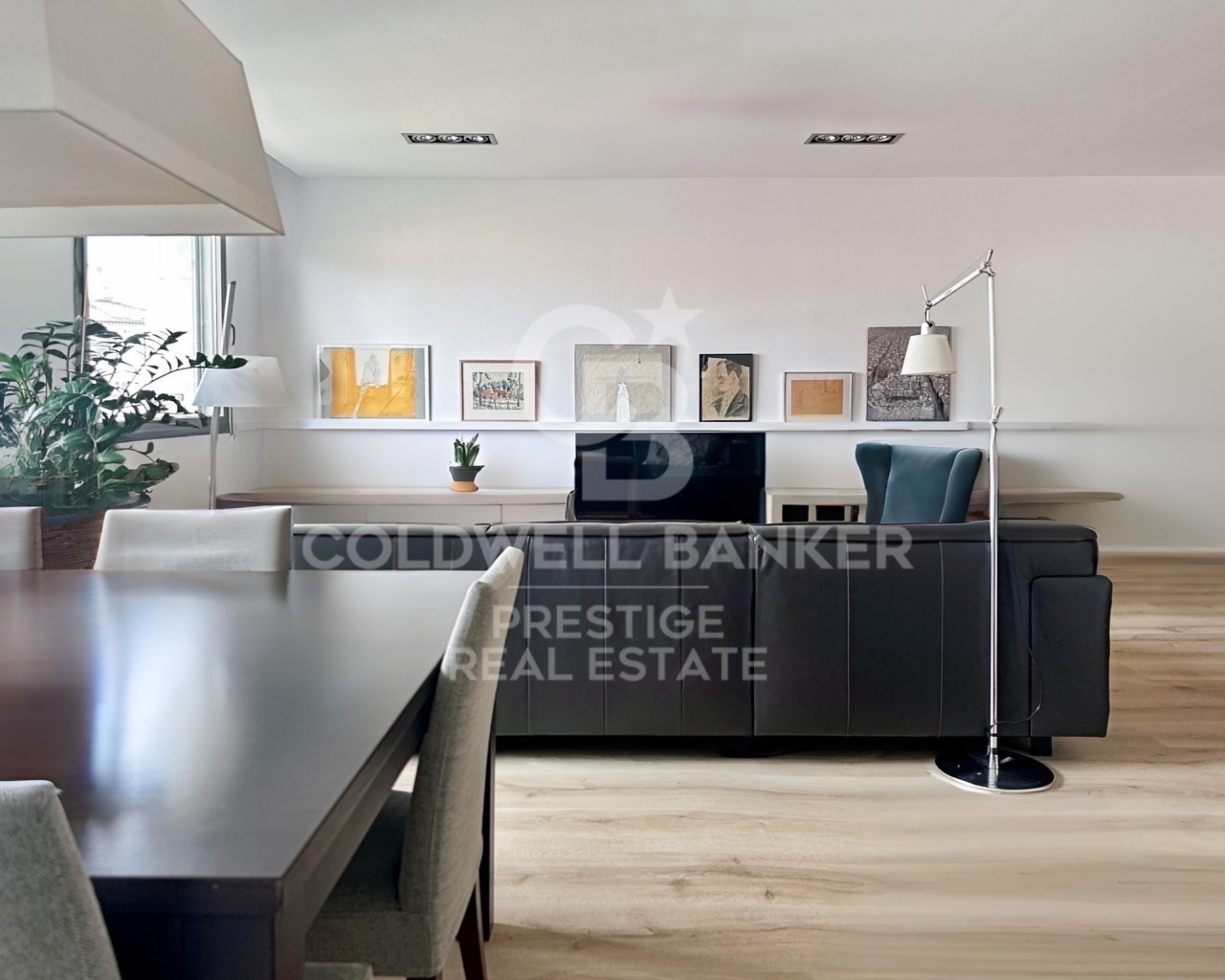 Barcelona, Catalonia, ES, 4 Bedrooms Bedrooms, ,3 BathroomsBathrooms,Residential,For Sale,1526005