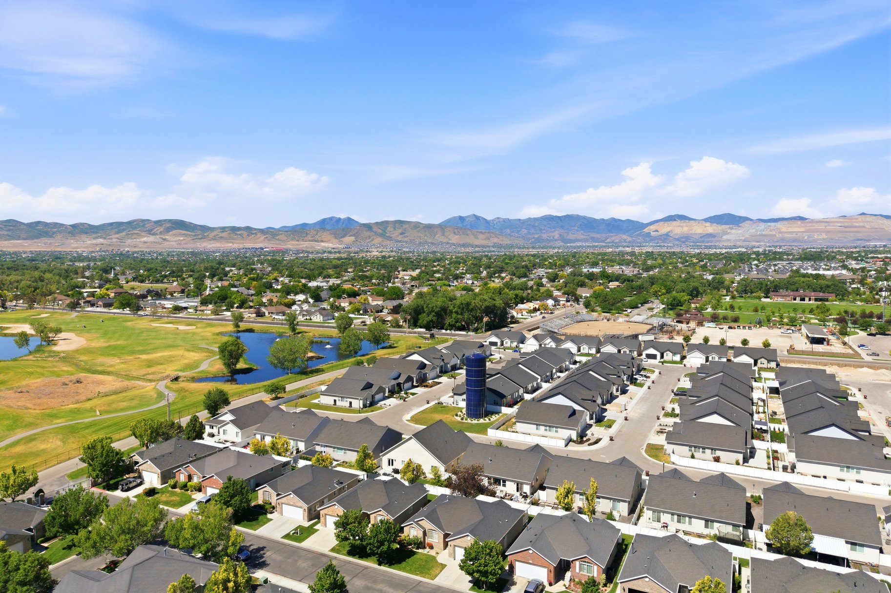  Rarely Available 55+ Home in The Vistas at Riverbend - 物件實景
