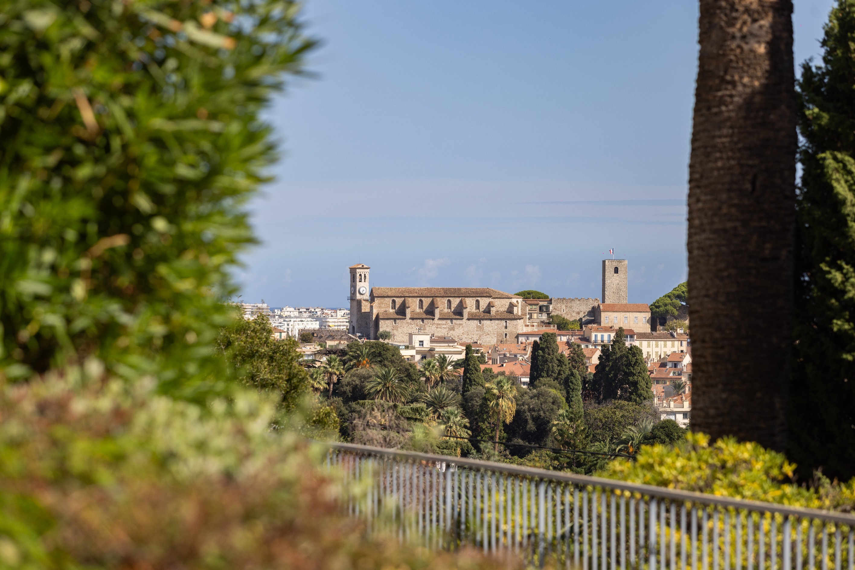  Cannes Croix des Gardes, luxury garden apartment for sale, sea views, private g… - 物件實景