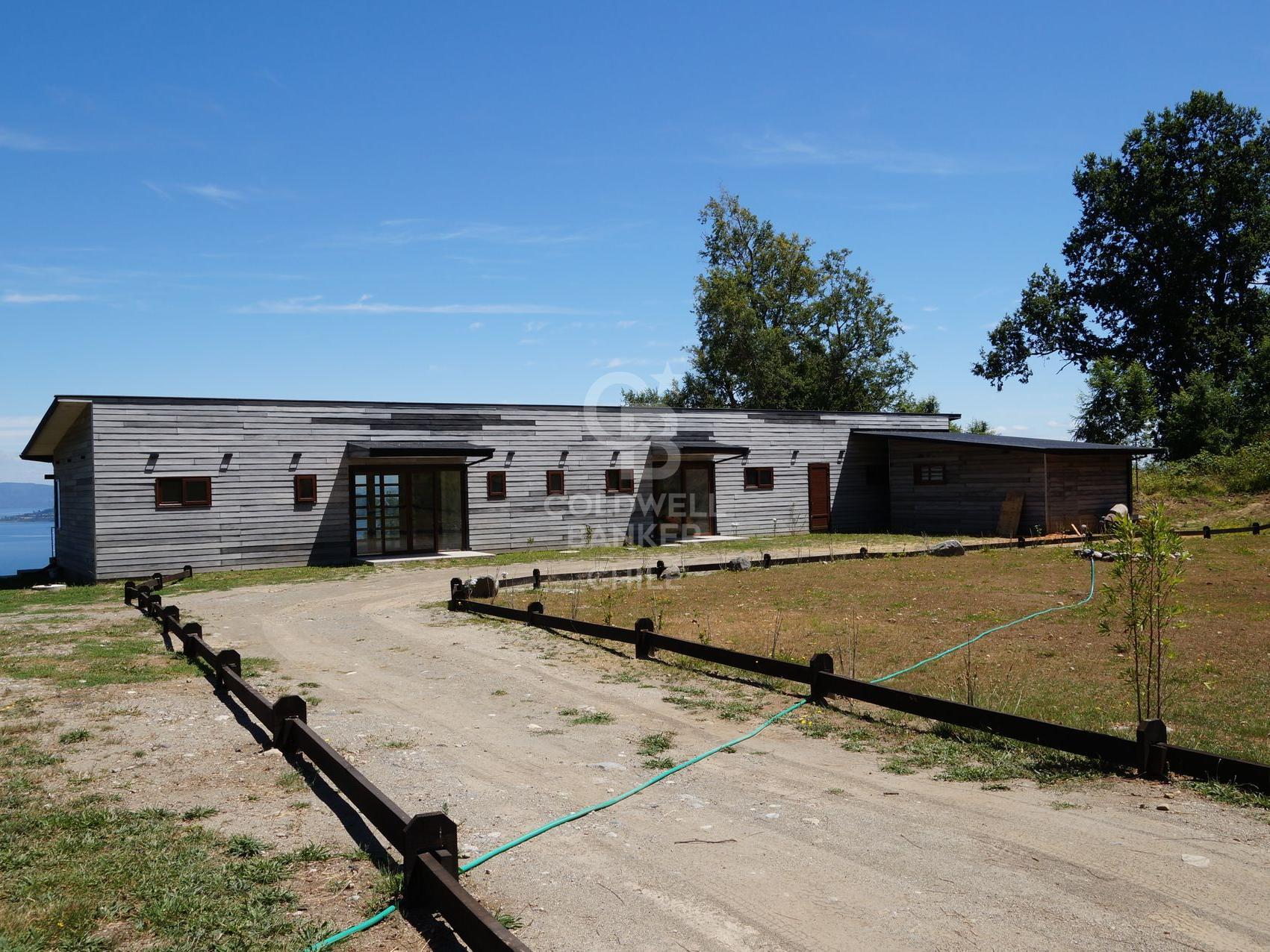 Futrono, Chile, 5 Bedrooms Bedrooms, ,5 BathroomsBathrooms,Residential,For Sale,1966704