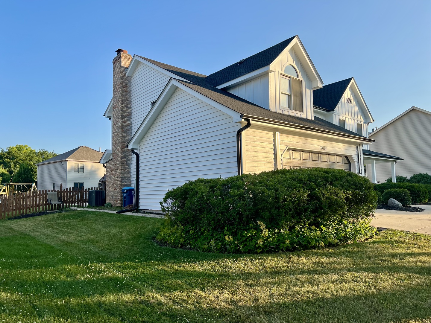 Aurora, Illinois, 60506, United States, 5 Bedrooms Bedrooms, ,5 BathroomsBathrooms,Residential,For Sale,1891548