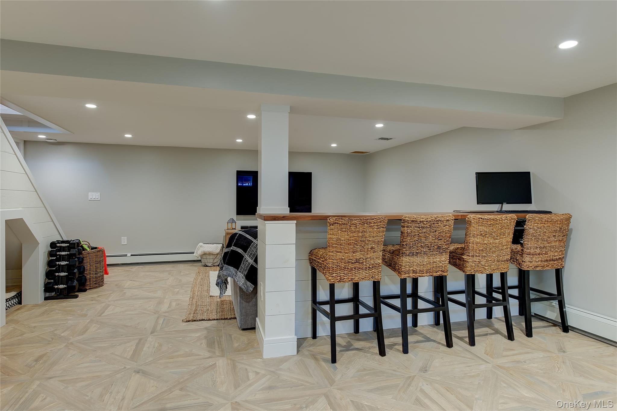  31 Garden Circle, Syosset, NY, 11791 - 物件實景