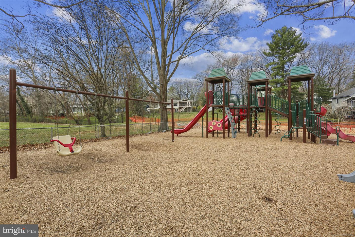 Gaithersburg, Maryland, 20878, United States, 3 Bedrooms Bedrooms, ,4 BathroomsBathrooms,Residential,For Sale,1995929