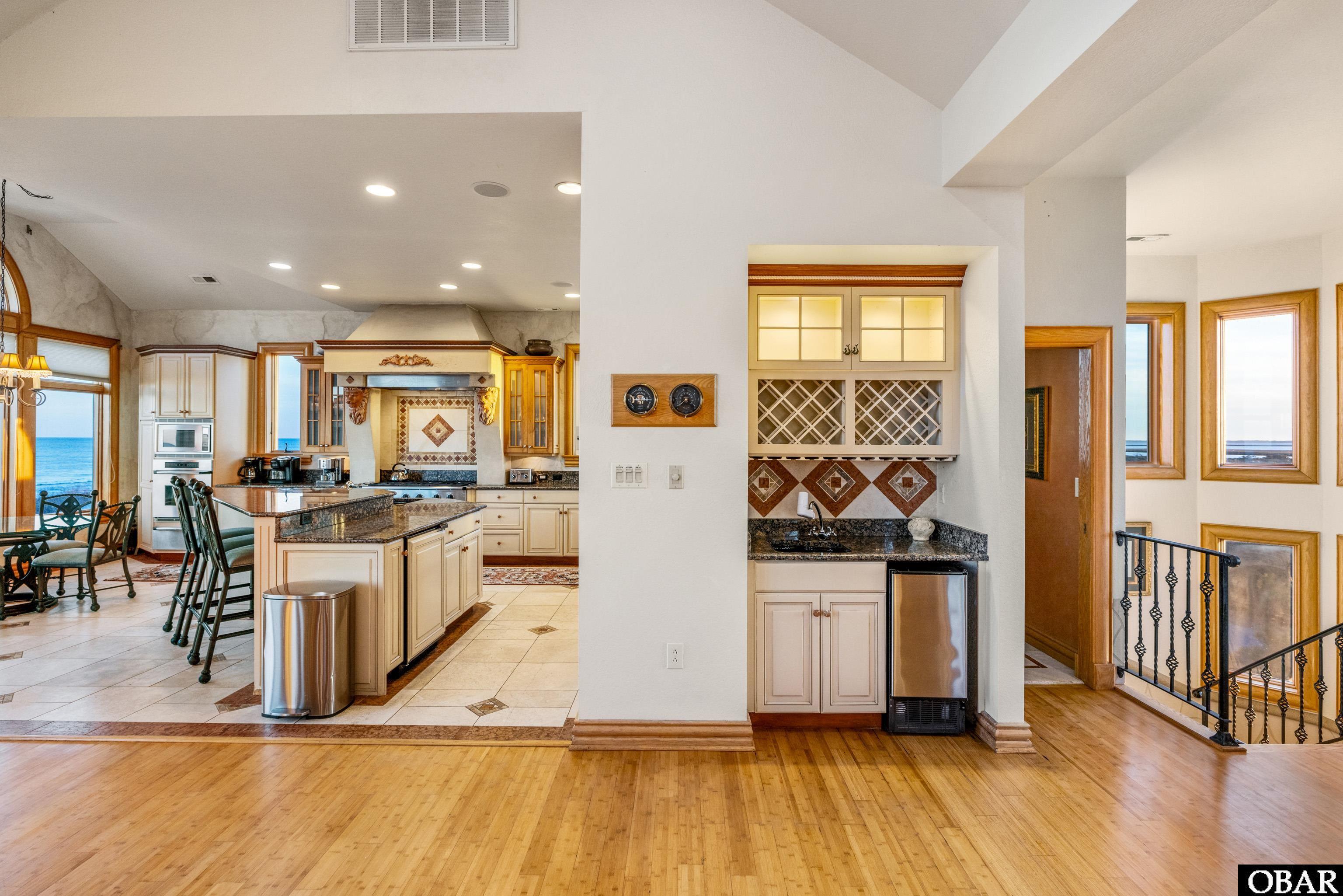 Corolla, North Carolina, 27927, United States, 6 Bedrooms Bedrooms, ,5 BathroomsBathrooms,Residential,For Sale,2010807