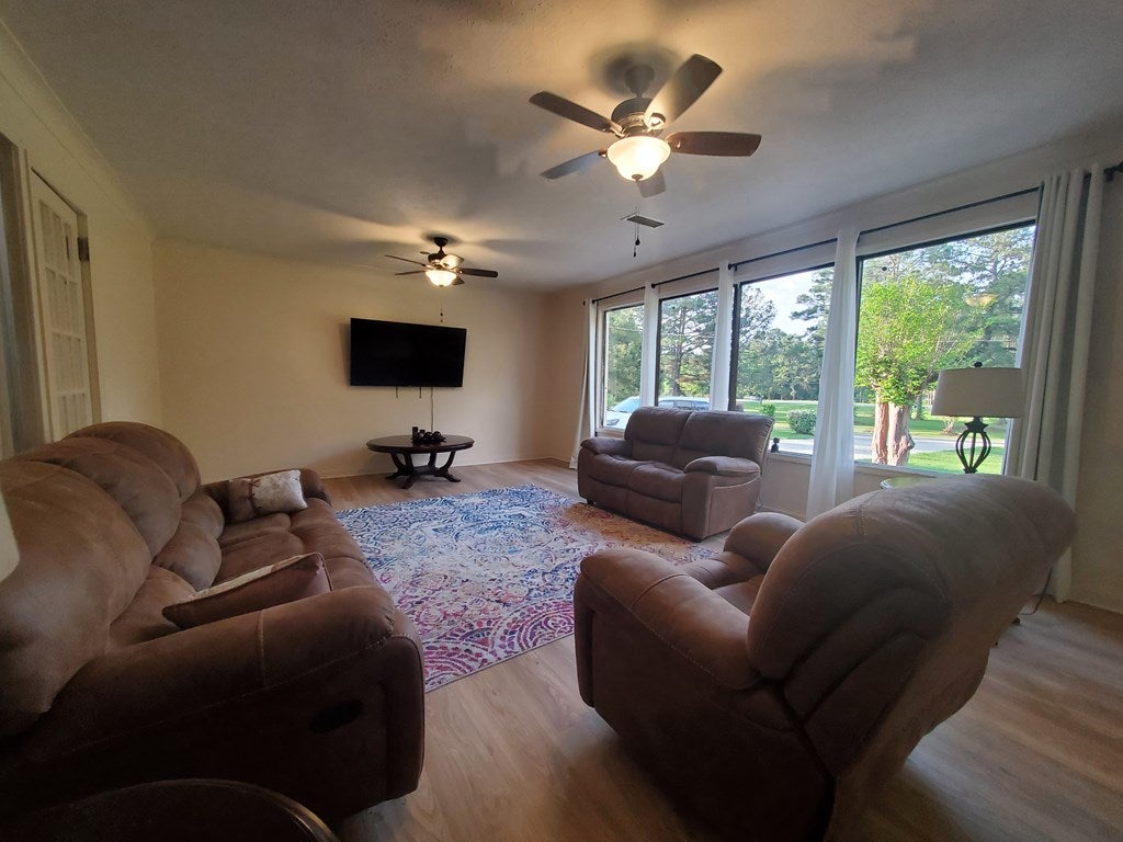 Ty Ty, Georgia, 31795, United States, 7 Bedrooms Bedrooms, ,Residential,For Sale,1979894