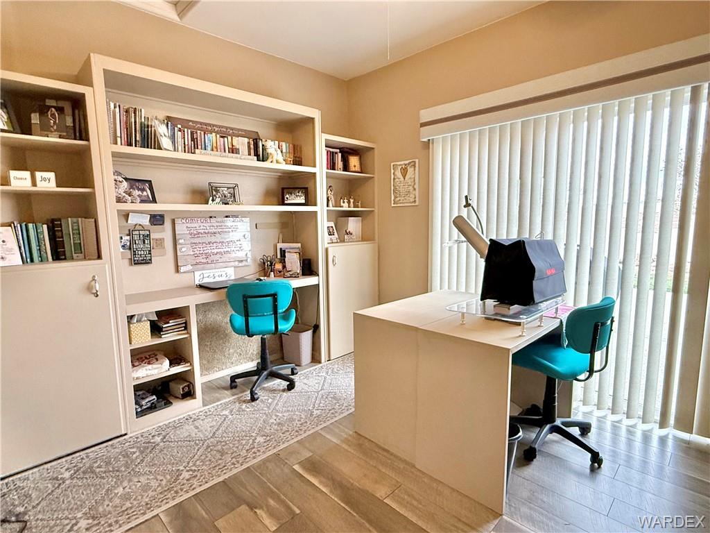 Kingman, Arizona, 86401, United States, 4 Bedrooms Bedrooms, ,2 BathroomsBathrooms,Residential,For Sale,2013264