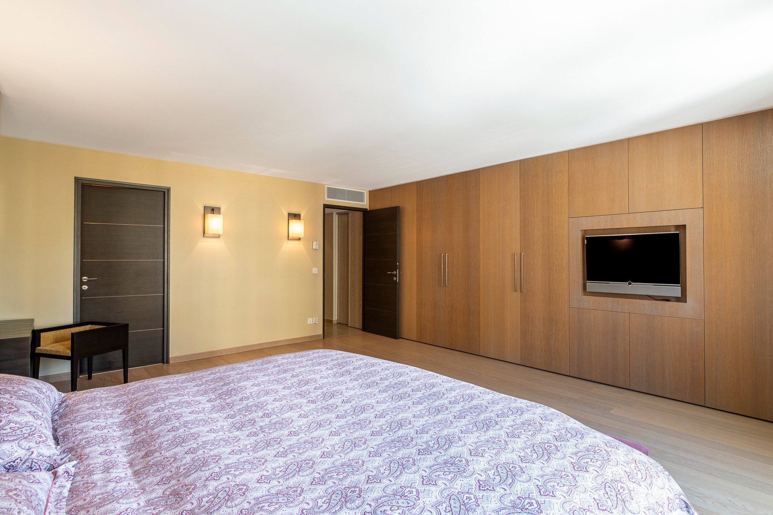  Beaulieu-sur-Mer elegant 141.45 sqm apartment with terrace and pool in a modern… - 物件實景