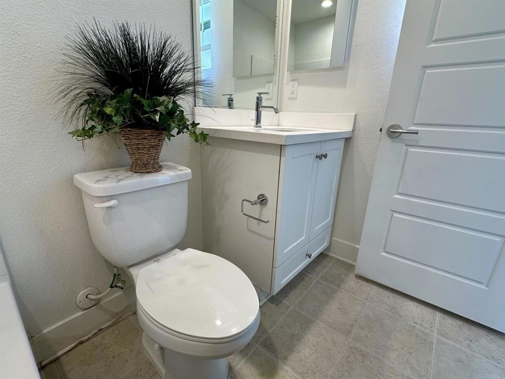 Chula Vista, California, 91915, United States, 3 Bedrooms Bedrooms, ,2 BathroomsBathrooms,Residential,For Sale,1892816