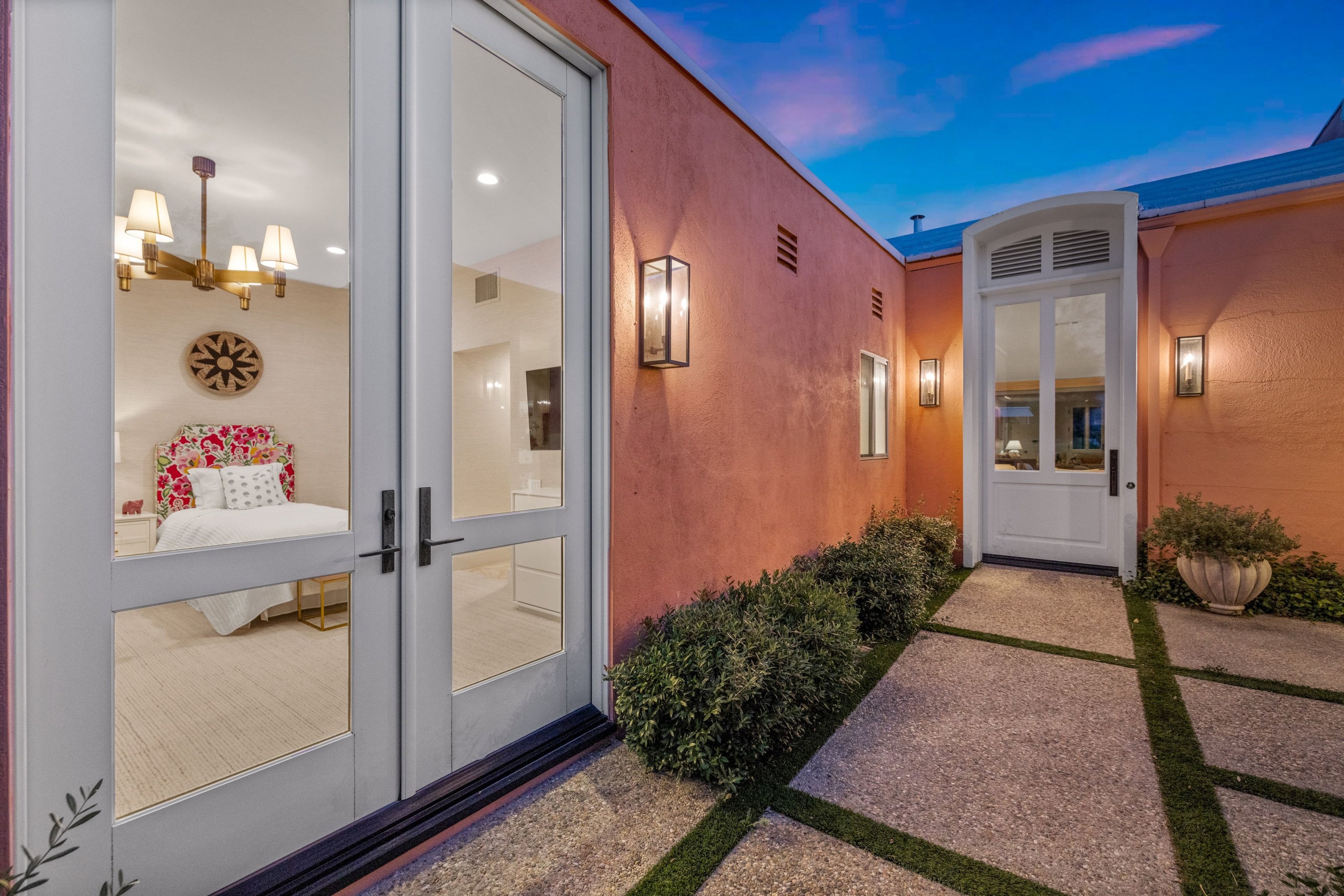 El Agadir , Palm Desert, CA 92260