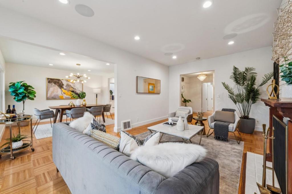 San Francisco, California, 94132, United States, 4 Bedrooms Bedrooms, ,3 BathroomsBathrooms,Residential,For Sale,2005595