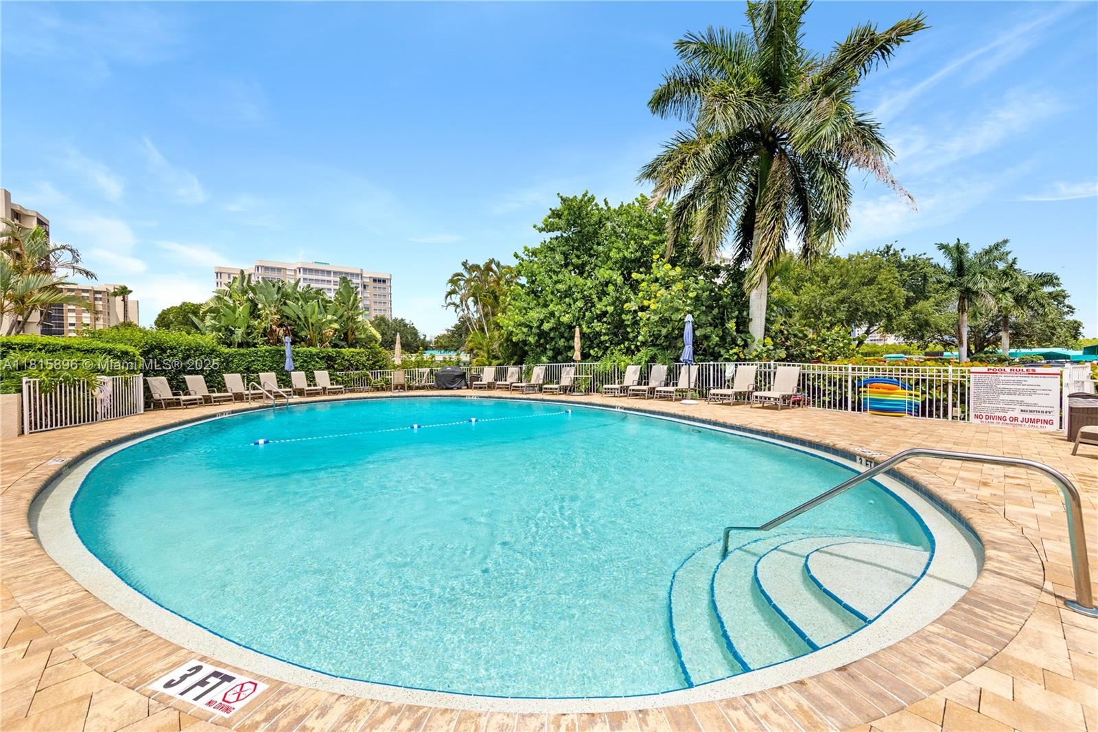 Naples, Florida, 34108, United States, 1 Bedroom Bedrooms, ,1 BathroomBathrooms,Residential,For Sale,1848890