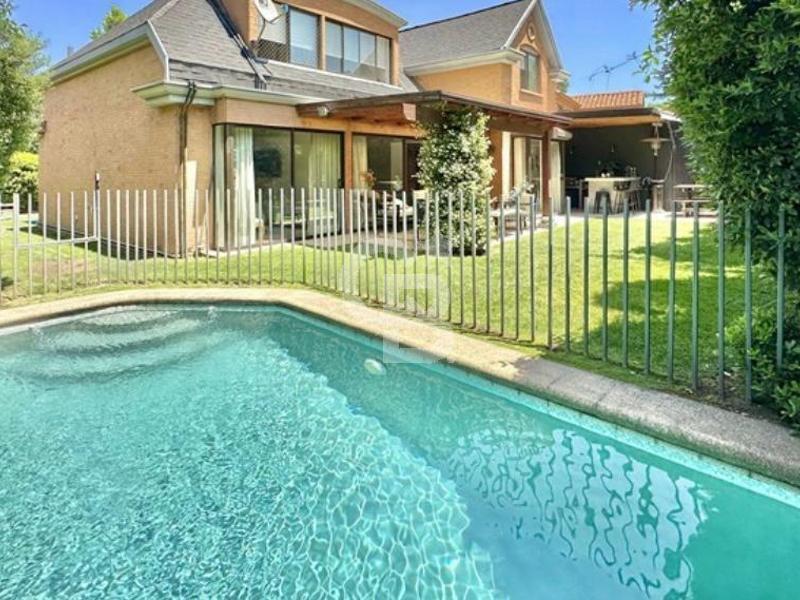 Lo Barnechea, Chile, 6 Bedrooms Bedrooms, ,5 BathroomsBathrooms,Residential,For Sale,1998928