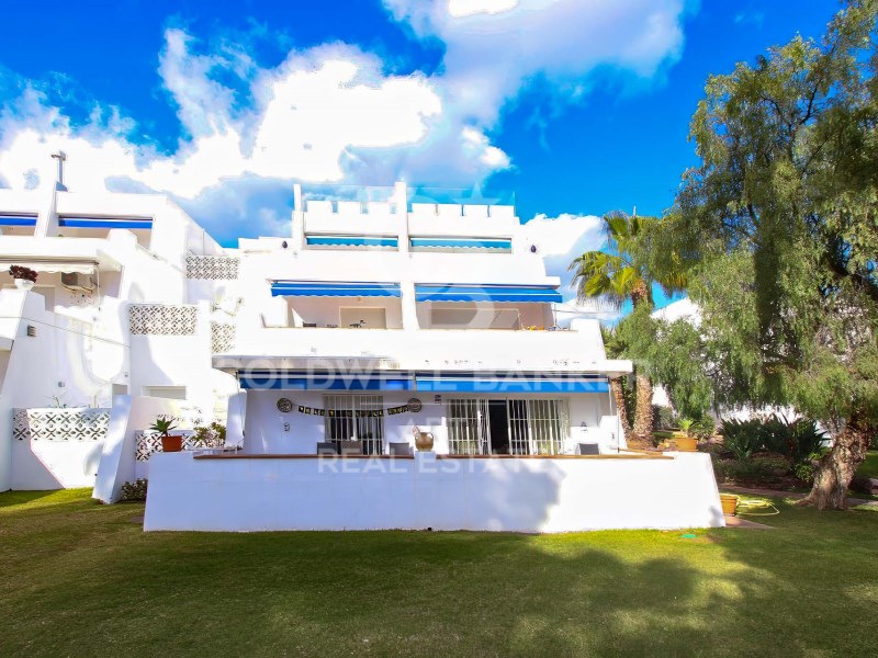 Marbella, Andalusia, ES, 3 Bedrooms Bedrooms, ,3 BathroomsBathrooms,Residential,For Sale,1848918