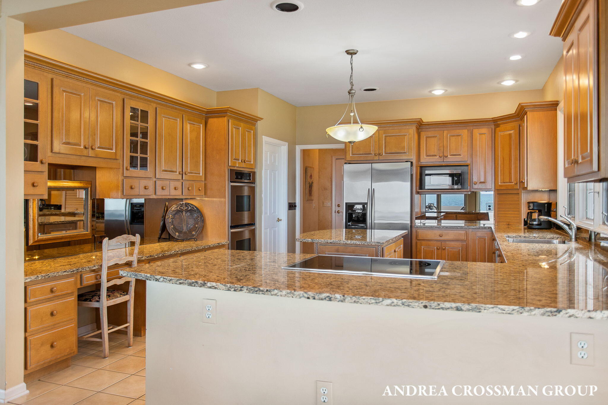 St. Joseph, Michigan, 49085, United States, 4 Bedrooms Bedrooms, ,4 BathroomsBathrooms,Residential,For Sale,1960959