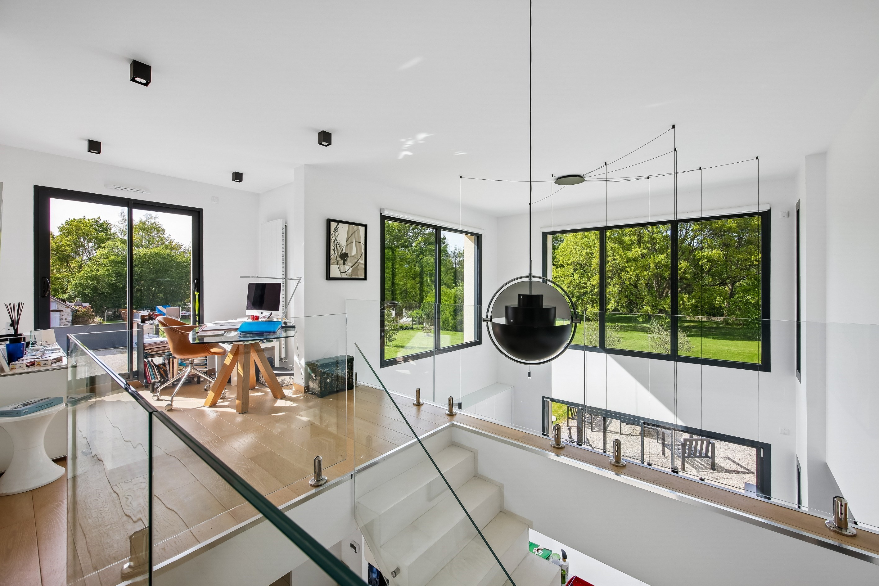  Modern luxury home - 物件實景