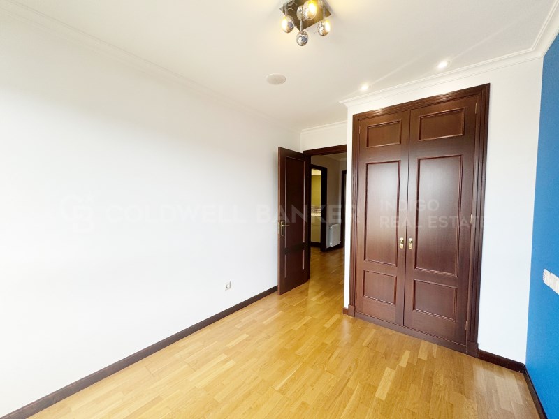 Pontevedra, Vigo, Castrelos - S?rdoma, S?rdoma Pon, Vigo, Galicia, ES, 4 Bedrooms Bedrooms, ,4 BathroomsBathrooms,Residential,For Sale,Pontevedra, Vigo, Castrelos - S?rdoma, S?rdoma Pon,1479301