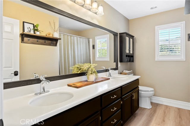 Trabuco Canyon, California, 92679, United States, 5 Bedrooms Bedrooms, ,3 BathroomsBathrooms,Residential,For Sale,1979298