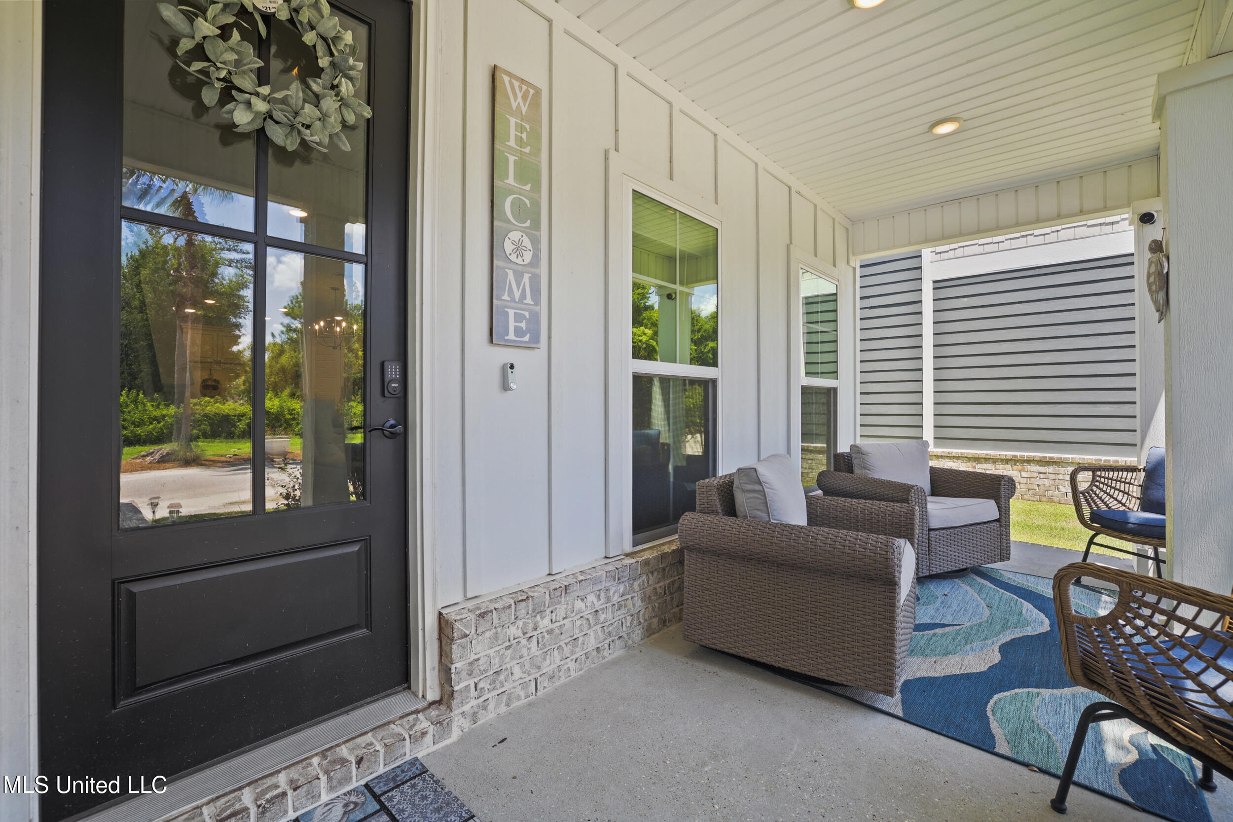 Biloxi, Mississippi, 39531, United States, 3 Bedrooms Bedrooms, ,3 BathroomsBathrooms,Residential,For Sale,1906978