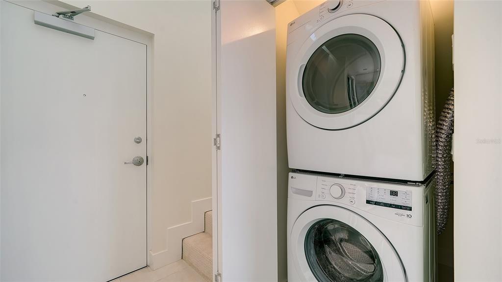 Sarasota, Florida, 34236, United States, 2 Bedrooms Bedrooms, ,2 BathroomsBathrooms,Residential,For Sale,1991932