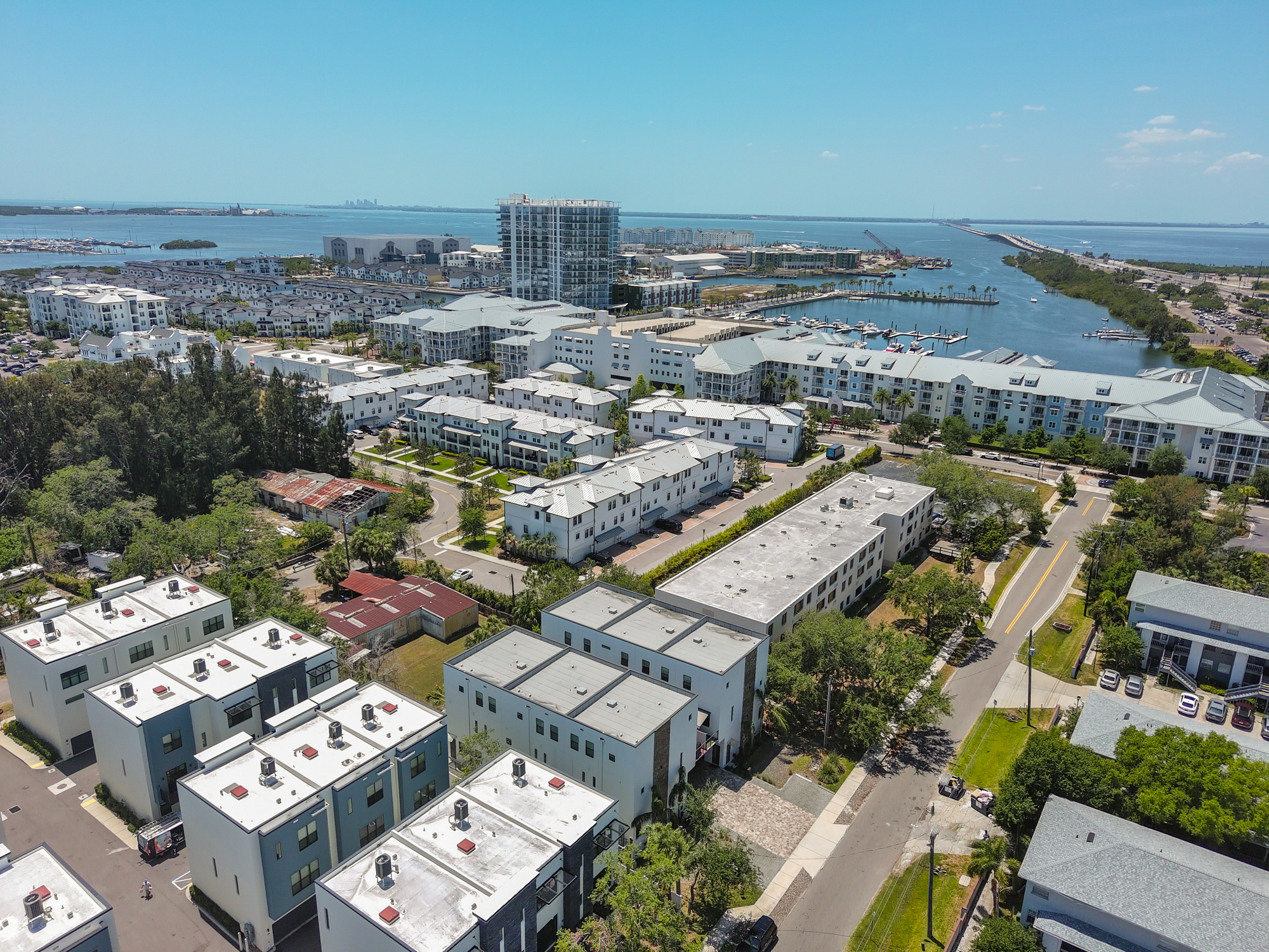 Tampa, Florida, 36611, United States, 3 Bedrooms Bedrooms, ,4 BathroomsBathrooms,Residential,For Sale,1931237
