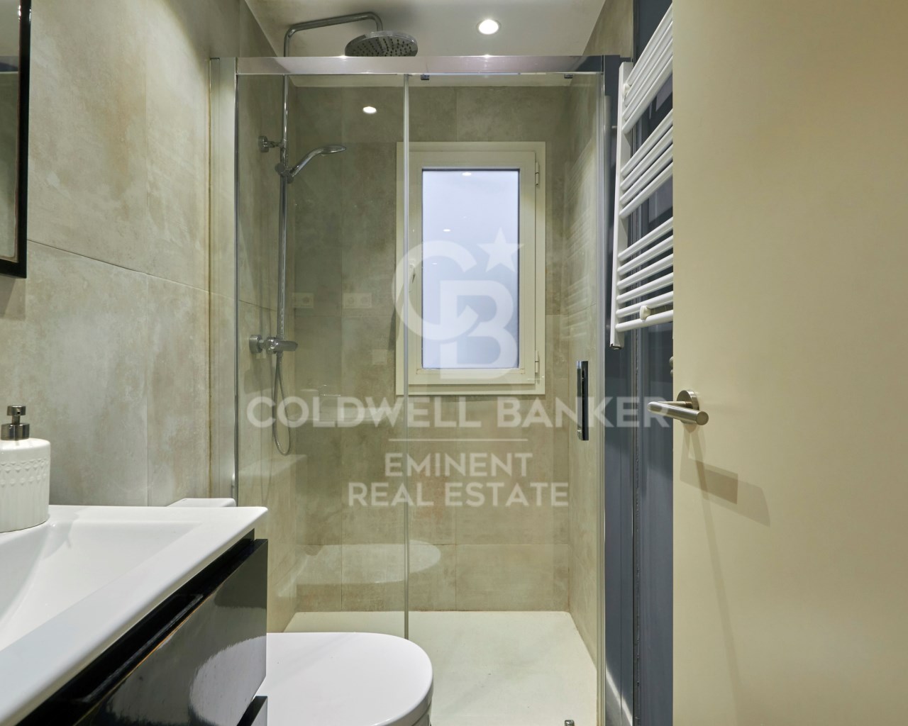 Barcelona, Catalonia, ES, 3 Bedrooms Bedrooms, ,2 BathroomsBathrooms,Residential,For Sale,1951074