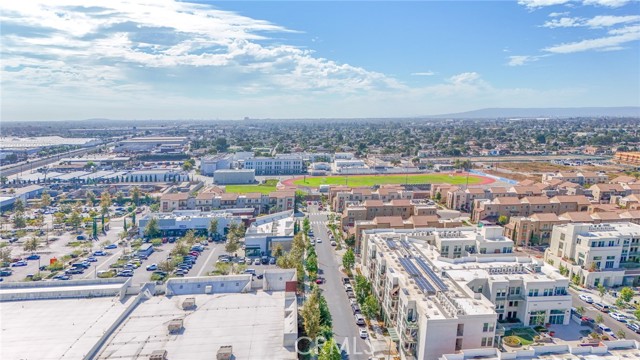 Los Angeles, California, 90002, United States, 5 Bedrooms Bedrooms, ,Residential,For Sale,2008147