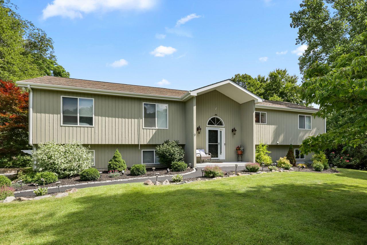 Brewster, New York, 10509, United States, 3 Bedrooms Bedrooms, ,3 BathroomsBathrooms,Residential,For Sale,1896246
