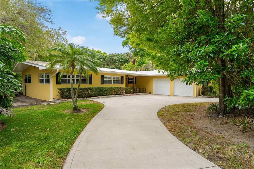 Vero Beach, Florida, 32960, United States, 3 Bedrooms Bedrooms, ,2 BathroomsBathrooms,Residential,For Sale,1989313